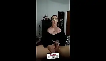 Úrnő, Titkár, Webkamera