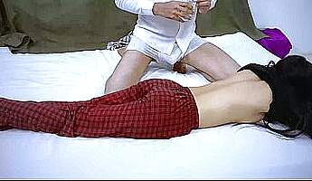 Pantat, Indian, Pijat